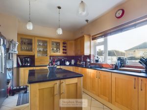 Photo 13- click for photo gallery